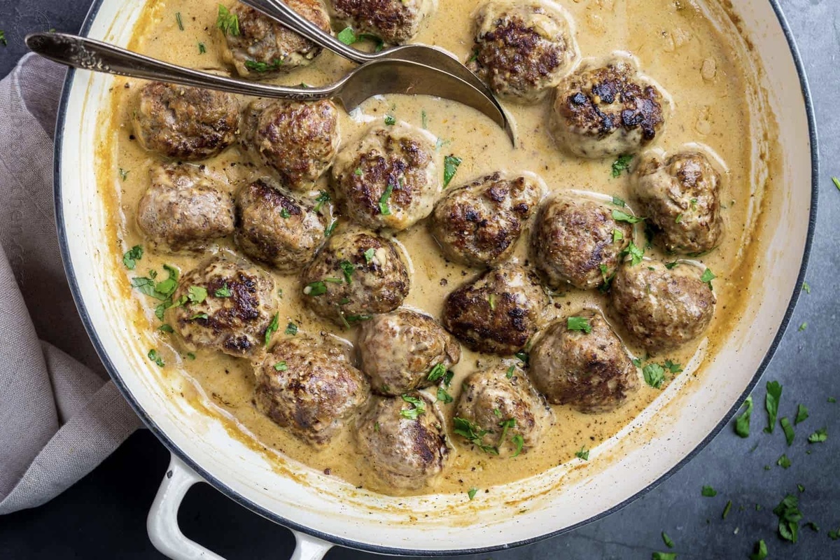 Фрикадельки в соусе: Путешествие по вкусам мира