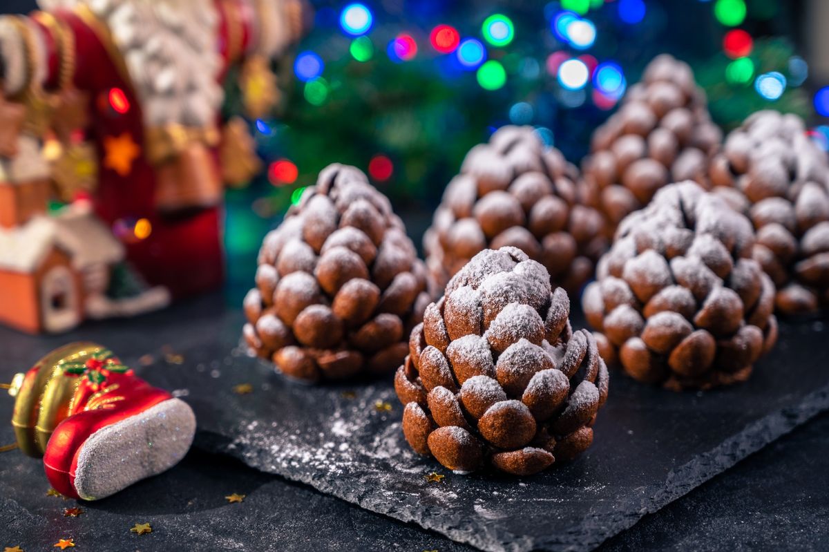 Печенье «шишки»: атмосферный десерт для новогоднего стола