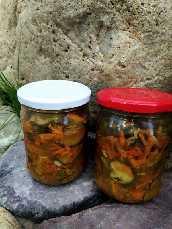 Сочные огурцы по-корейски: идеальное дополнение к вашему зимнему столу