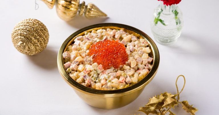 В ресторане «Dr. Живаго» появился «золотой тазик» оливье за 5600 рублей