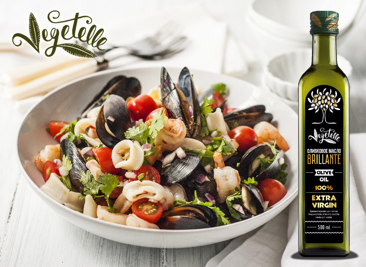 Салат с мидиями и креветками