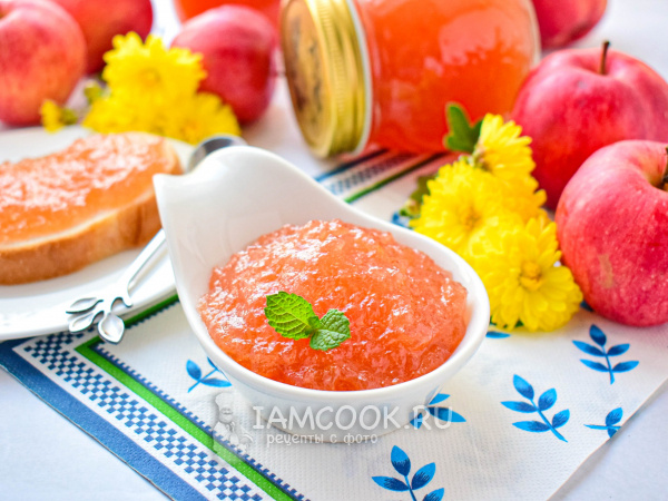 Как приготовить идеальный яблочный джем для зимней выпечки