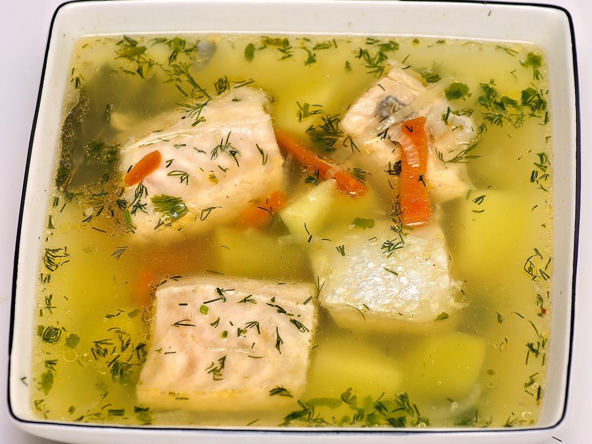 От горбуши до кильки: десять супов из рыбных консервов, которые не стыдно подать к столу