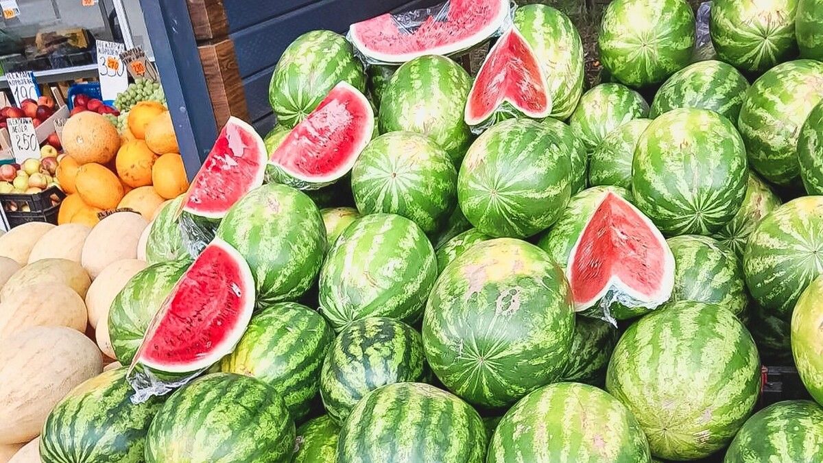 Как выбрать идеальный арбуз: советы и секреты