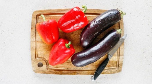 Лютеница с баклажанами: идеальная зимняя закуска