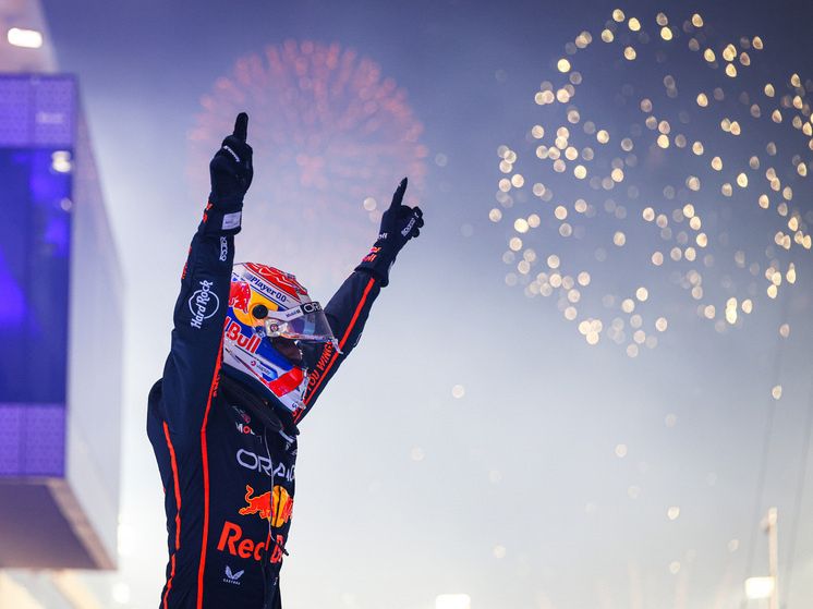Ферстаппен добавил интриги к финалу сезона Формулы-1