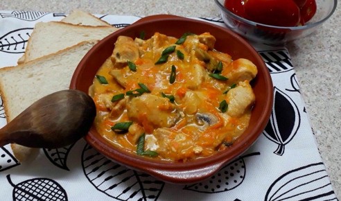 Как из недорогого куриного филе приготовить невероятный гуляш