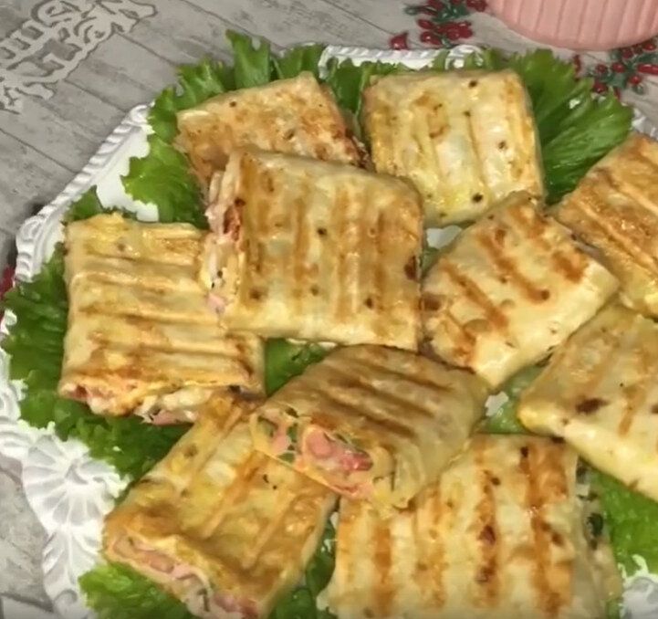 Вкусные закуски из лаваша: быстро и просто