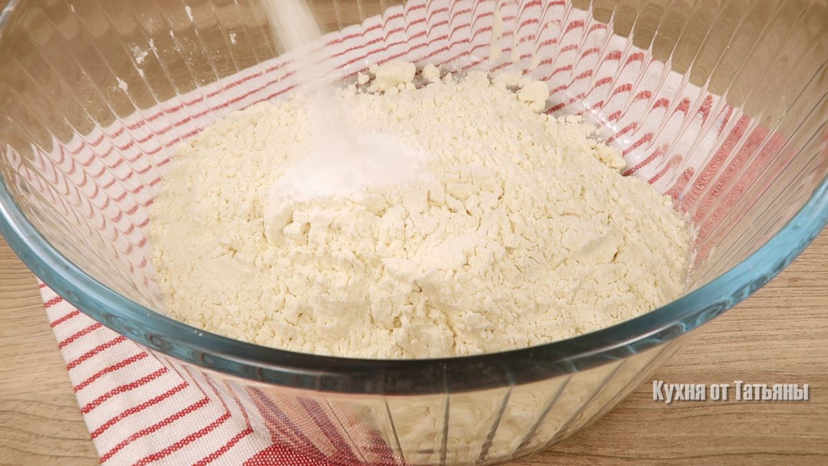 Пирог с вареньем: секреты удачной выпечки и вкусные сочетания