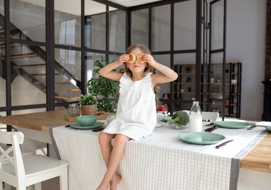 Как помочь ребенку отказаться от сладкого: эффективные стратегии