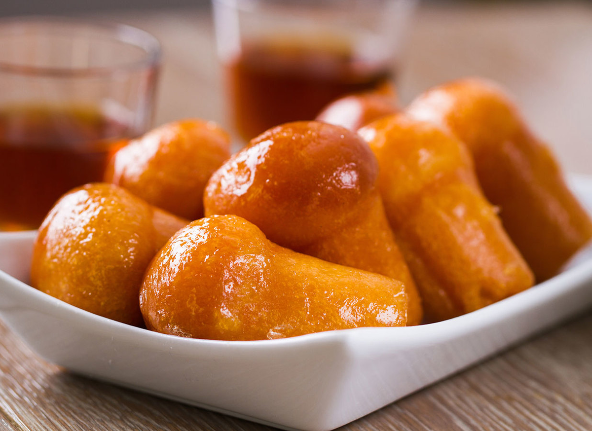 Изысканный десерт: как приготовить идеальную ромовую бабу