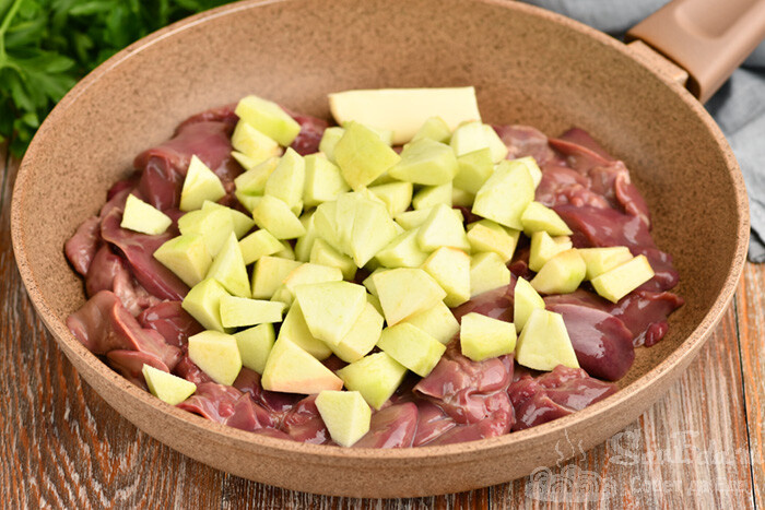 Куриная печень в новых образах: четыре оригинальных блюда