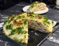 Изысканный блинный торт с грибами и сыром: лучшее украшение для стола