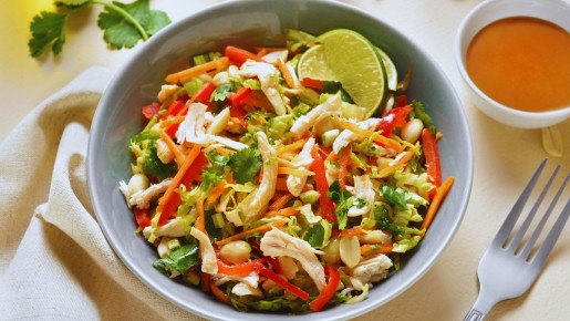 Азиатская свежесть: как приготовить китайский куриный салат