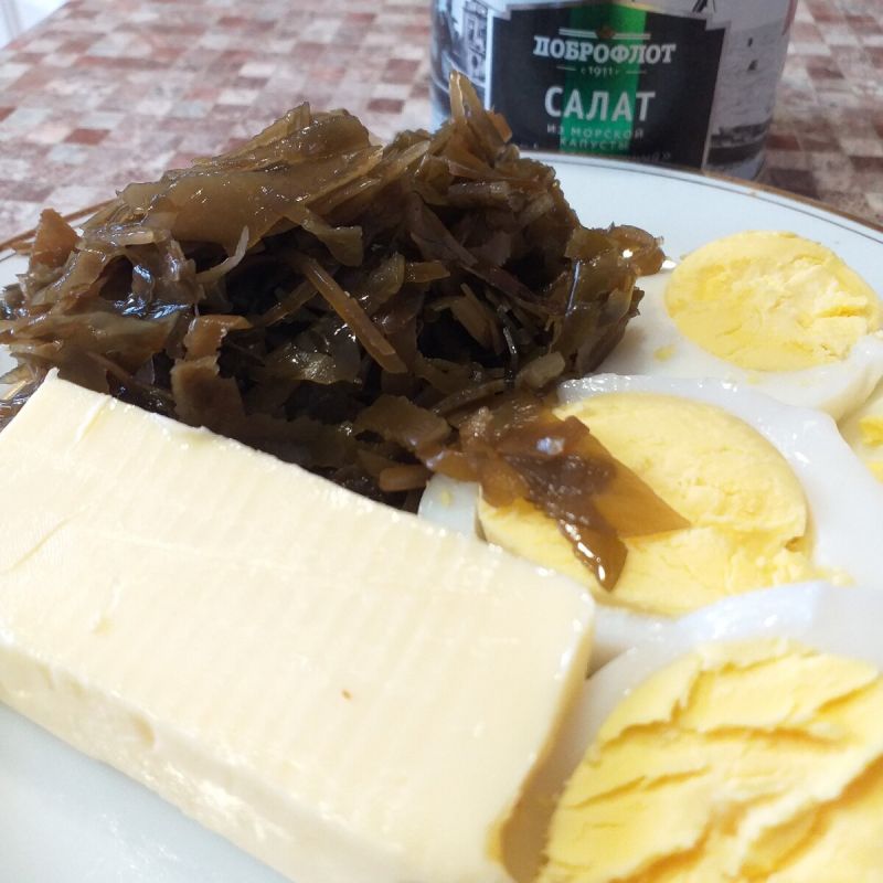 Вкусные намазки для бутербодов: морская капуста и семечки