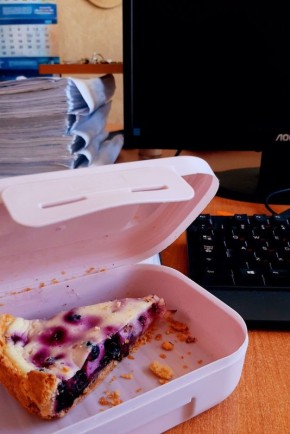 Тяжесть в ногах к вечеру: как питание влияет на ваше самочувствие