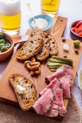 Секреты идеального ростбифа: готовим говядину в стиле сувид