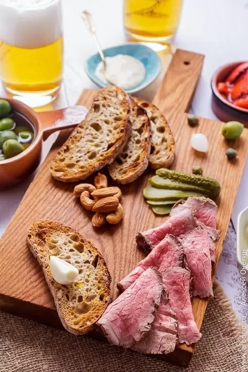 Секреты идеального ростбифа: готовим говядину в стиле сувид