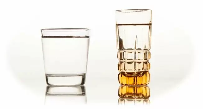 Почему российская водка отличается от импортной: секреты состава