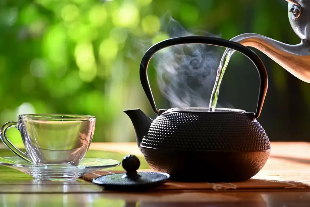 Медовая вода: как этот простой напиток поддерживает здоровье