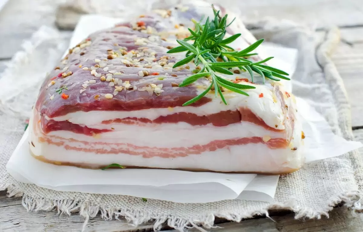 Сало: новые горизонты для старой доброй закуски