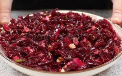 Вкусный салат из свеклы с грецкими орехами по-грузински
