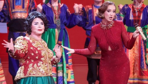 Ольга Бузова и Надежда Бабкина отпраздновали Масленицу вместе