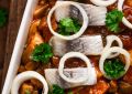 Селедка в шубе: неподражаемая закуска с особым маринадом
